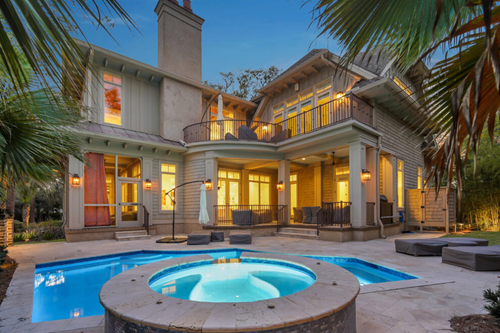 Night Photo of a home with a pool in Bluffton, SC